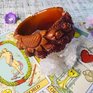 Faux Bakelite Sunflower caramel carved bangle